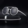Elegant Classic Round Sunglasses
