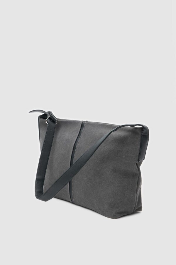 Elegant Canvas Shoulder Bag