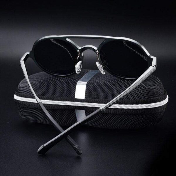 Elegant Classic Round Sunglasses