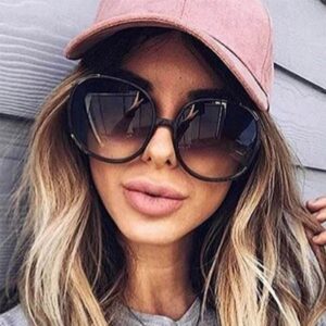 Chic Round Sunglasses