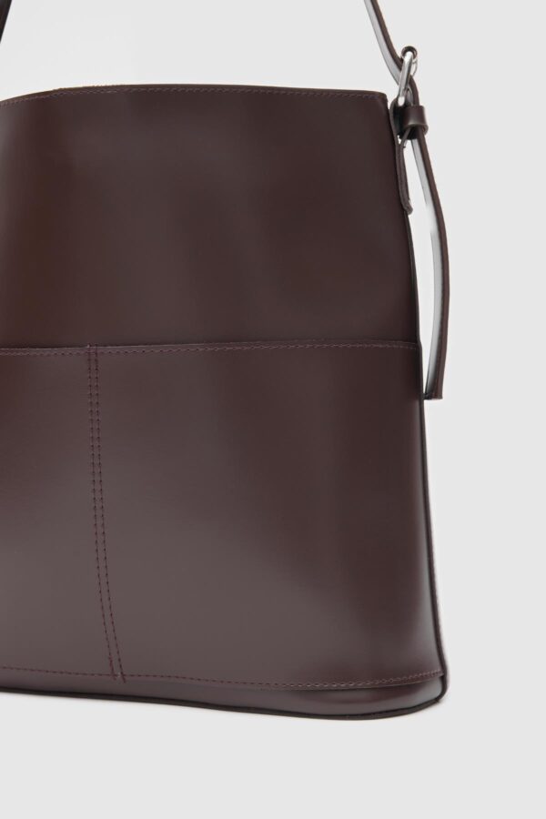 Elegant Brown Faux Leather Shoulder Bag