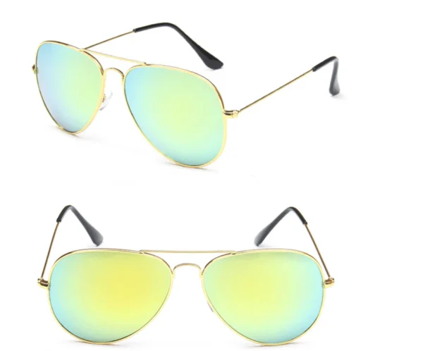 Stylish Tortoiseshell Frame Sunglasses