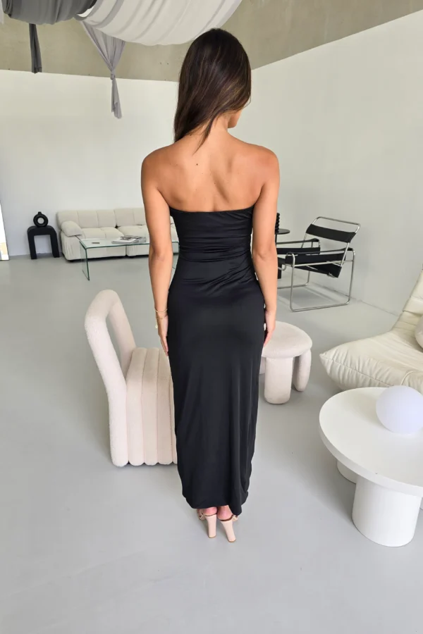 Elegant Black Strapless Evening Gown